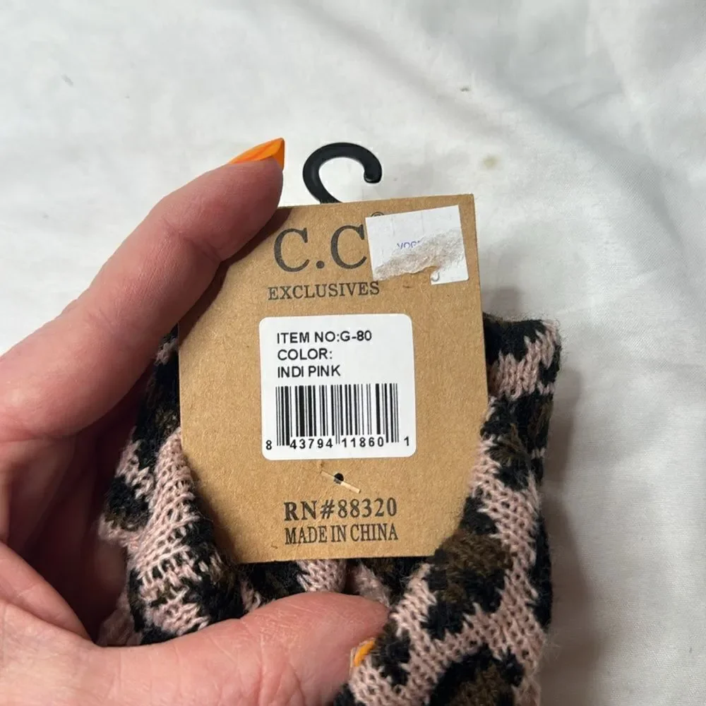 C.C. Exclusives Pink Leather Leopard Print Gloves With SmartTips. NWT.